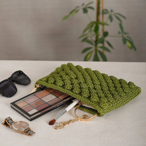 Modern craft macrame cord designed for clean lines and lasting strength